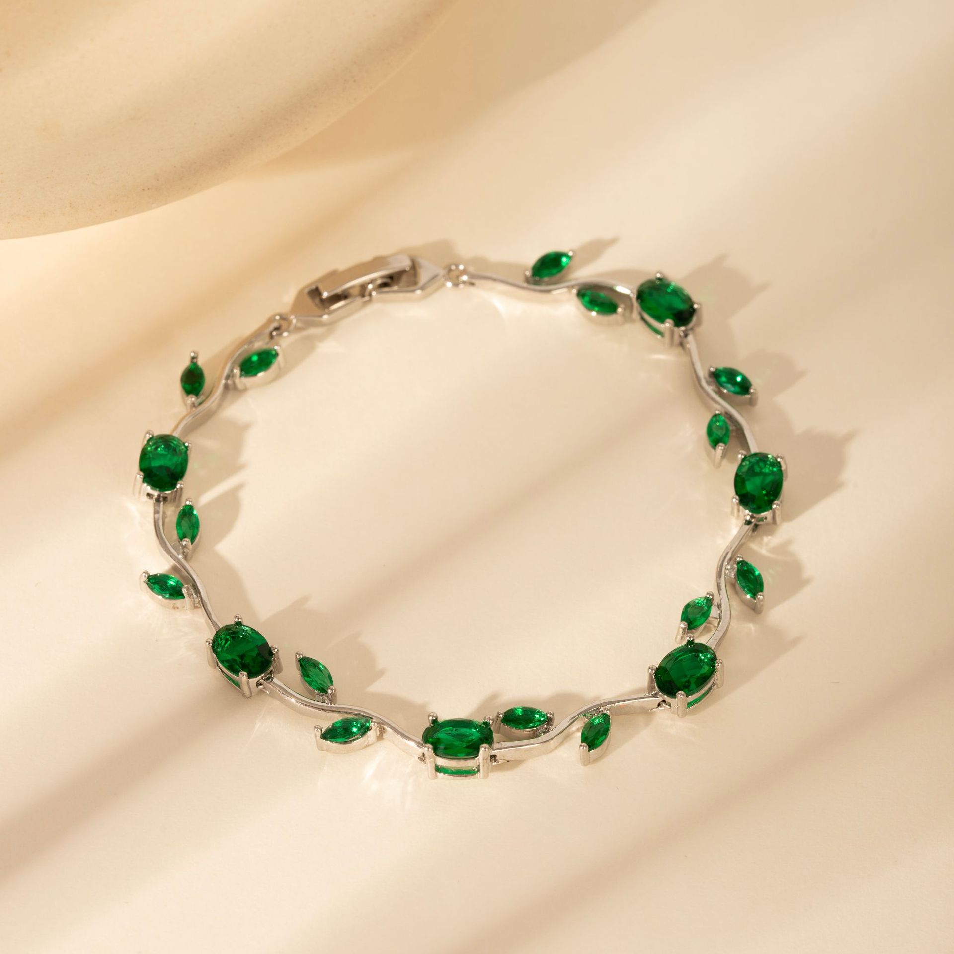 European And American Bracelets Light Luxury High-end